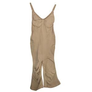 SKIMS Nude Seamless Sculpt Mid-Thigh Bodysuit Small / Medium